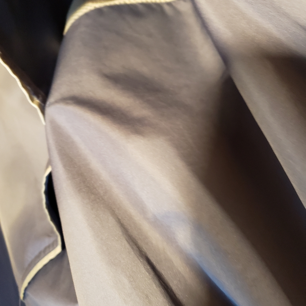 Brooks Jacket With Vented Back, Reflective Strips - image 7